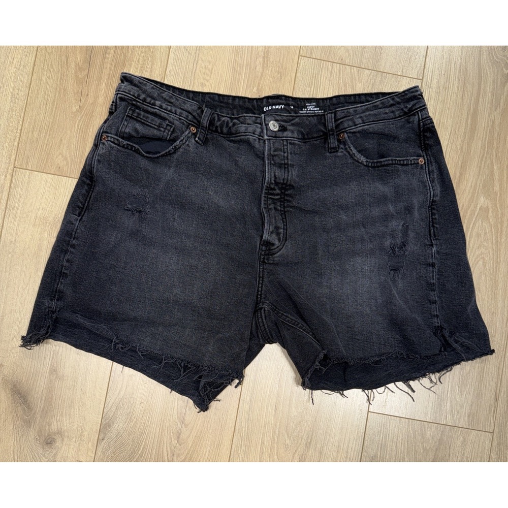 Old Navy Womens 18 High-Rise Curvy OG Straight Black Denim Distressed Shorts